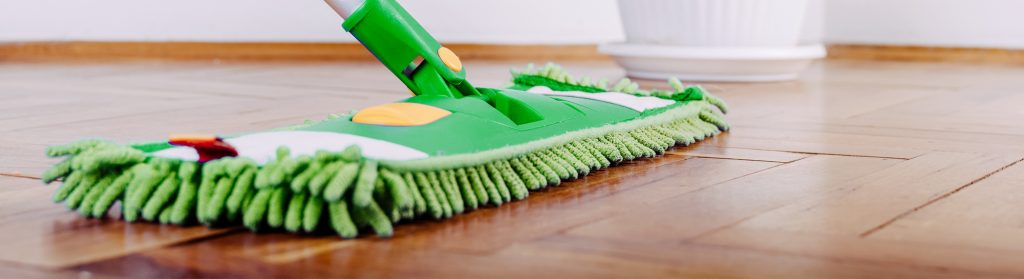 Как правильно мыть квартиру